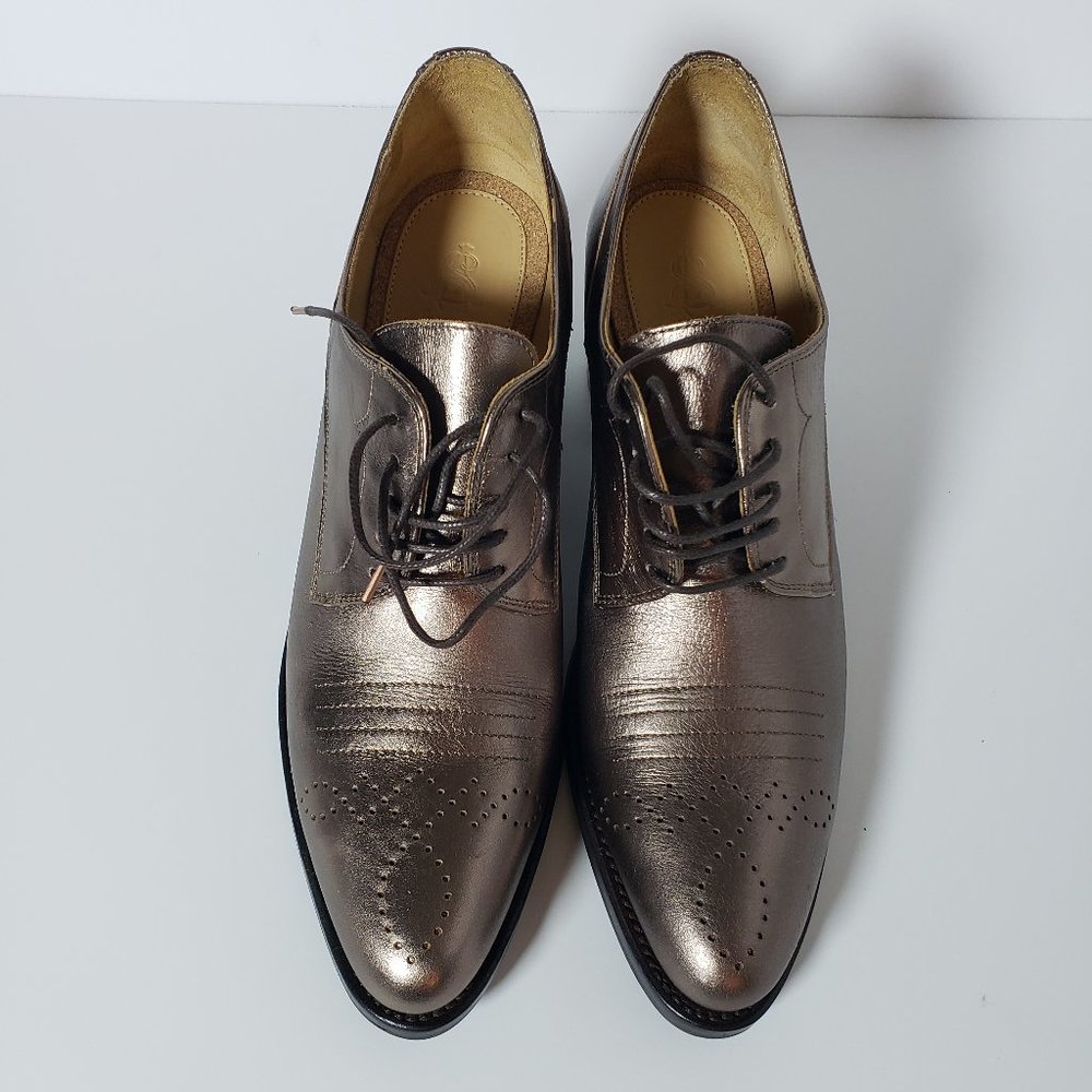 The Office of Angela Scott heeled oxfords